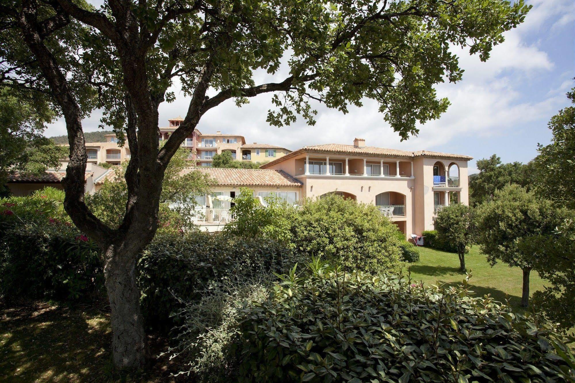 P&V Residence Le Hameau Des Issambrr Sainte-Maxime Exterior foto
